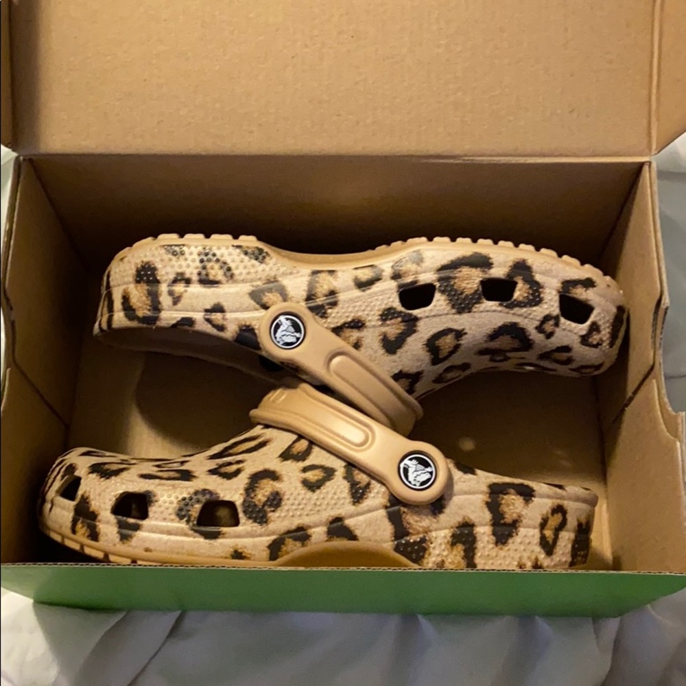 leopard print crocs